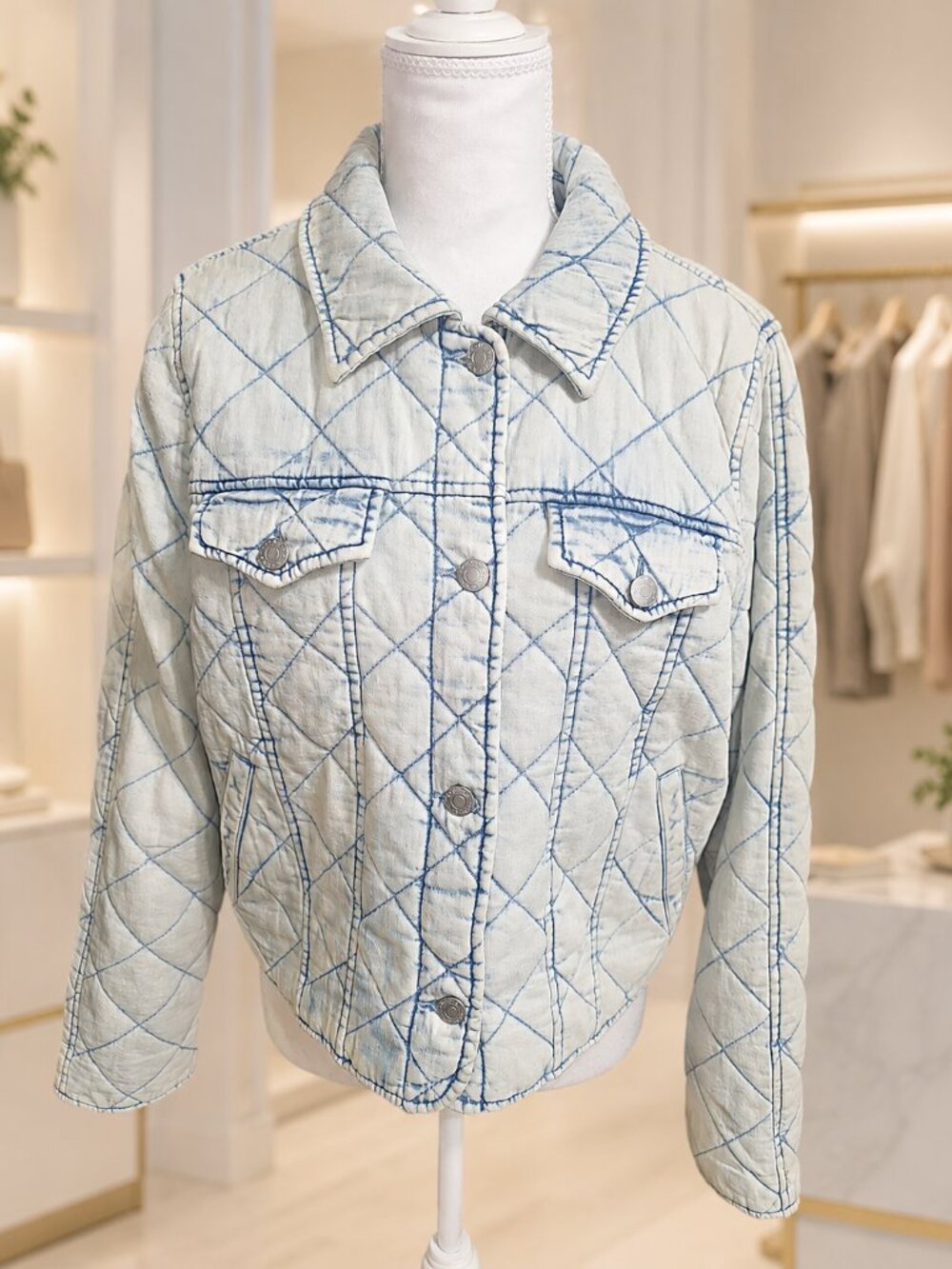 Marc New York Jeans Light Acid Wash Quilted Denim Jacket, NWT - Picture 3 of 8